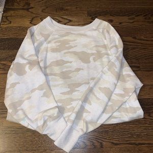 Camo sweatshirt
